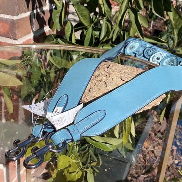 NWT Coach Strap With Hearts 29542 - Picture 7 of 7